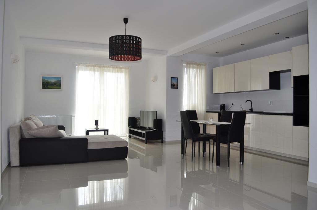 Apartament Scorpion Modlin Czosnow Luaran gambar