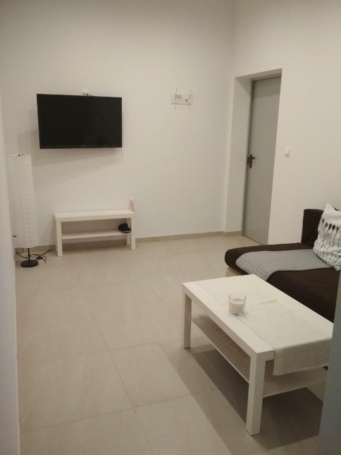 Apartament Scorpion Modlin Czosnow Luaran gambar